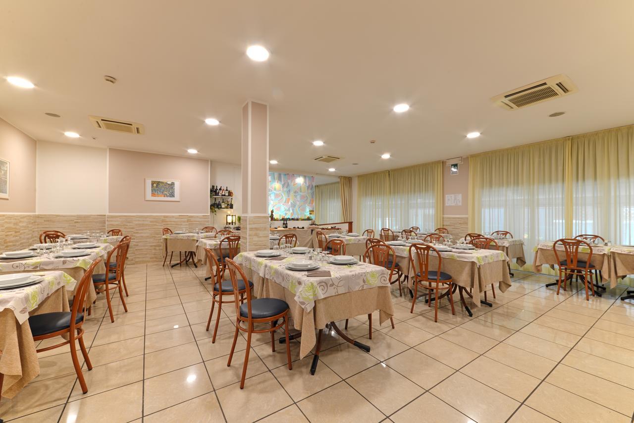Hotel Taormina Ριτσόνε Εξωτερικό φωτογραφία
