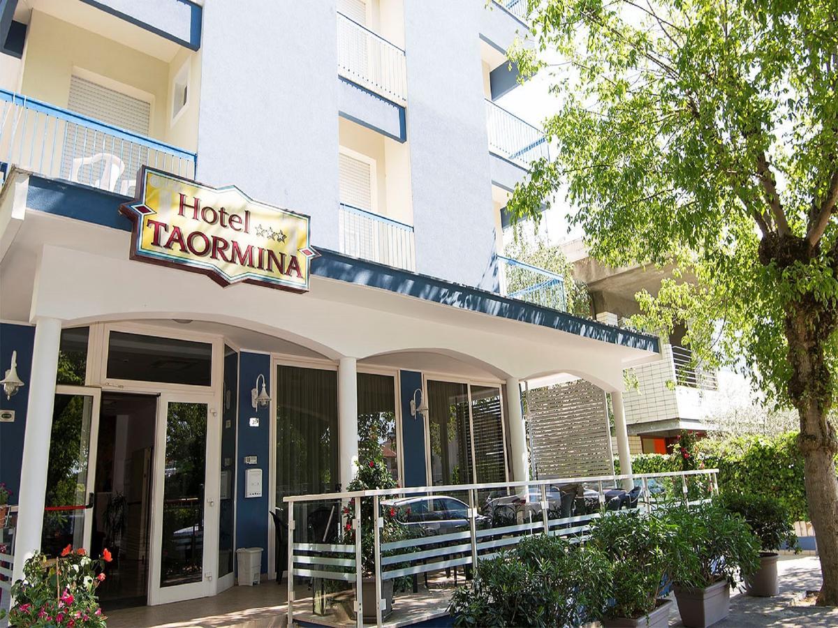 Hotel Taormina Ριτσόνε Εξωτερικό φωτογραφία